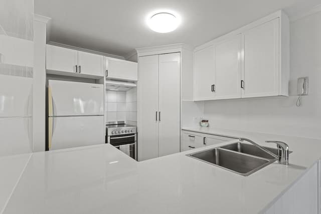 Spinnaker 2 Bedroom, Level 2 (No Parking - External Apartment)