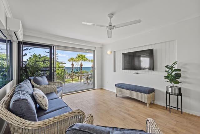 Spinnaker 2 Bedroom, Level 2 (No Parking - External Apartment)