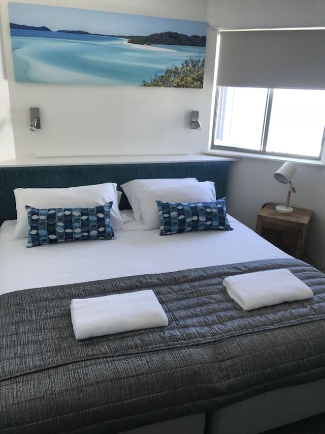 2 Bedroom Beachfront (QB/DB)