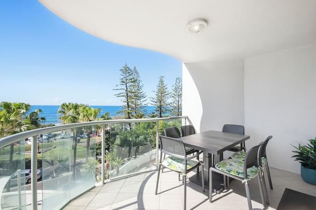 Spinnaker 2 Bedroom, Level 2 (No Parking - External Apartment)