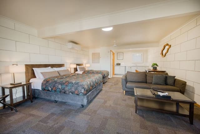 Twin Suite - Garden View