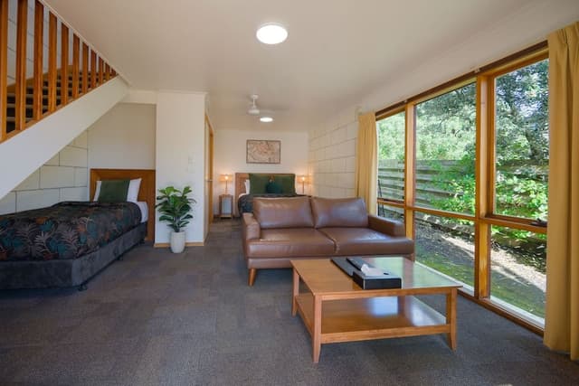 Split Level Family Suite - Ocean View