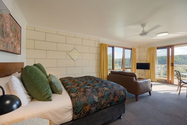 Split Level Family Suite - Ocean View