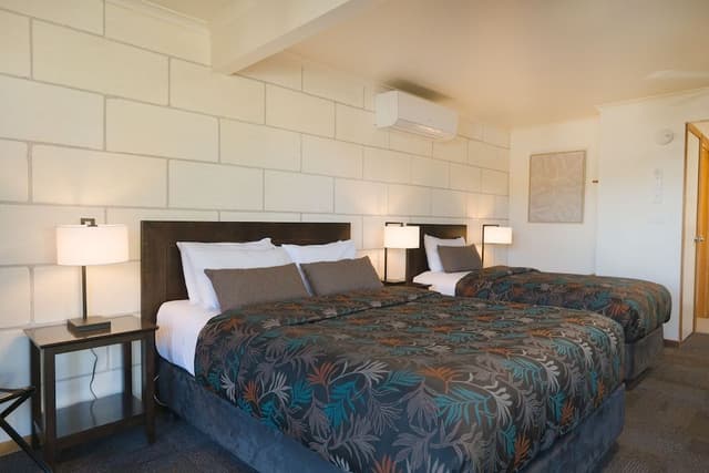 Twin Suite - Garden View