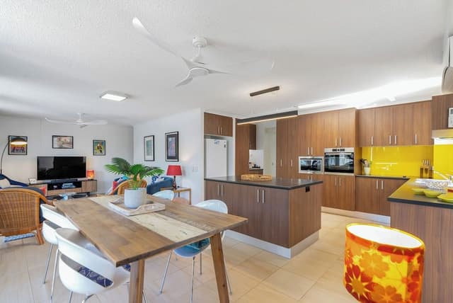 One Bedroom Ocean View Apartment