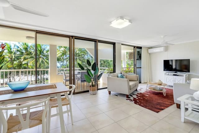 One Bedroom Ocean View Apartment