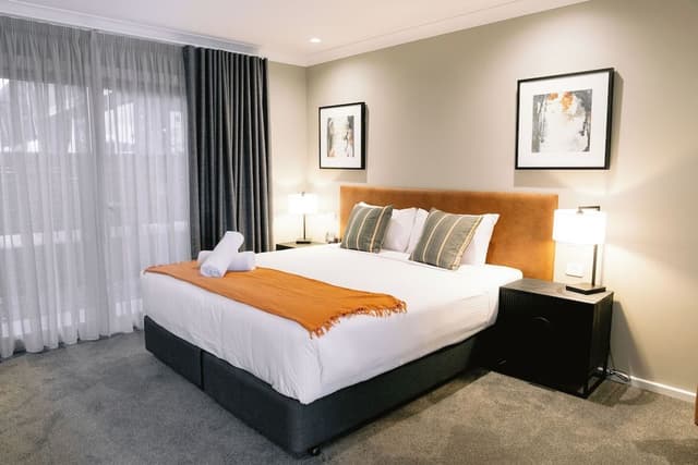 Executive Room