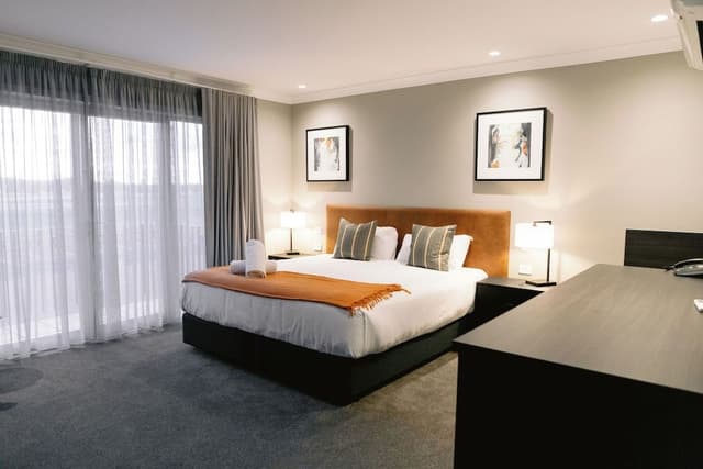 Executive Room