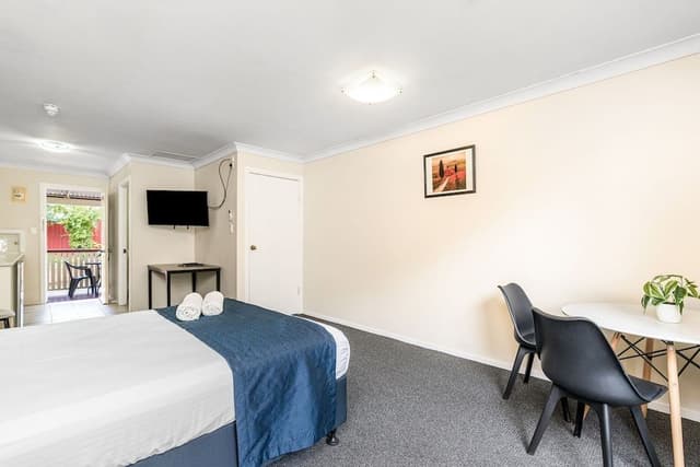 Queen Room
