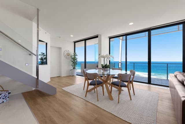 3 Bedroom Penthouse Ocean Views