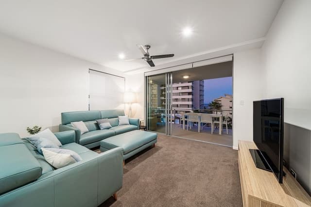 Verve - 3 Bedroom Ocean View Apartment (located 150m away at 92 Sixth Ave, Maroochydore)
