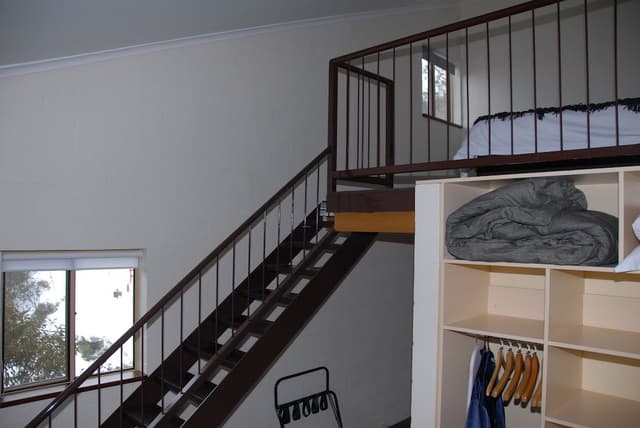 Mezzanine Suite
