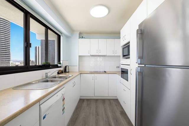 2 Bed Ocean View Apartment -Floors 10-16