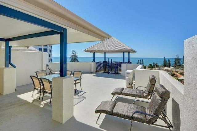 Two-Bedroom Apartment -Rooftop