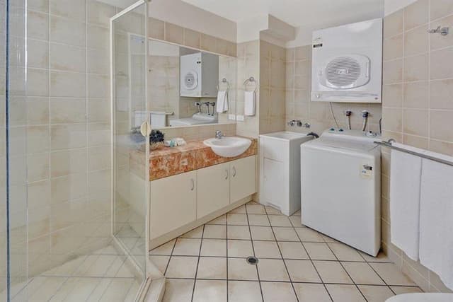 Two-Bedroom Apartment -Rooftop