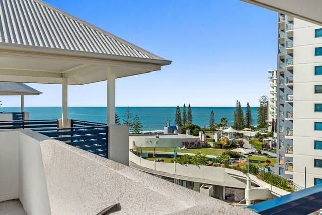 Two-Bedroom Apartment -Rooftop