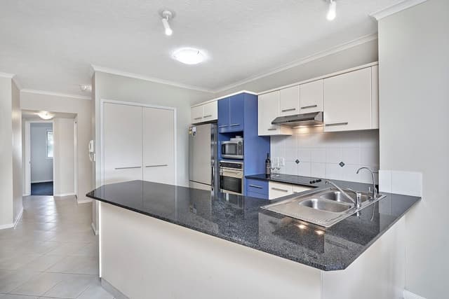 Family Apartment, 3 Bedrooms, 2 Bathrooms