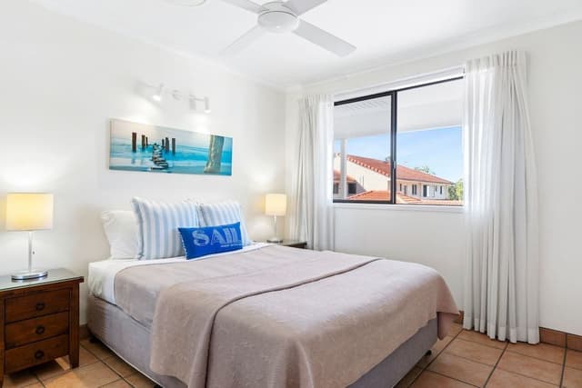 2 Bedrooms Standard (No View)