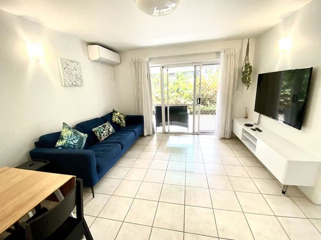 Deluxe Apartment, 2 Bedrooms, Ground Floor (Entire Unit)
