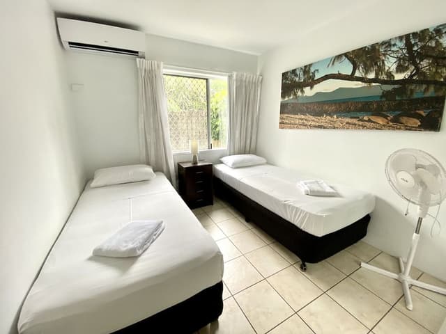 Deluxe Apartment, 2 Bedrooms, Ground Floor (Entire Unit)