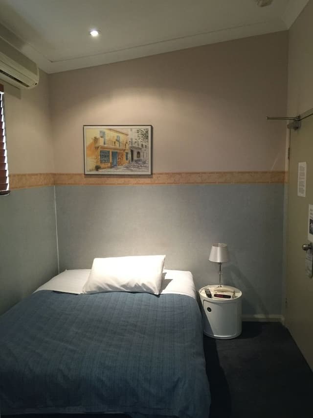 Standard Single Room