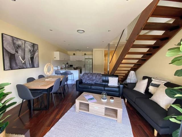 Deluxe Townhome, 3 Bedrooms, Mountain View