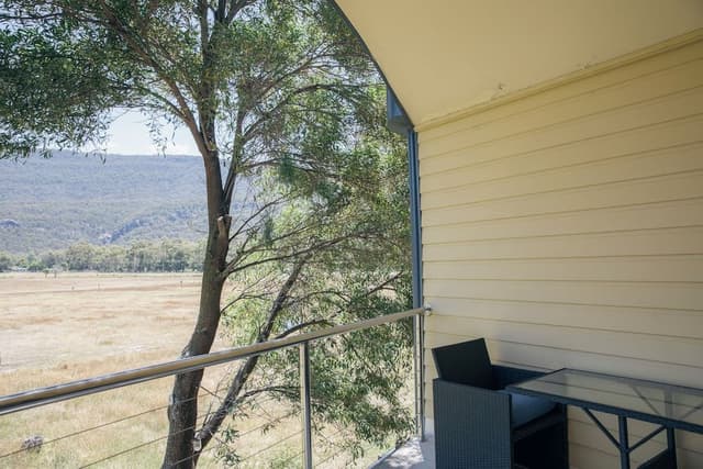 Junior Townhome, 3 Bedrooms, Mountain View