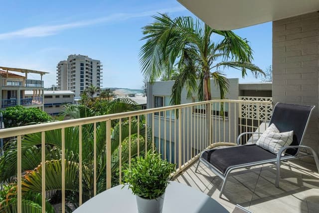 1 Bedroom Apartment with Ocean View