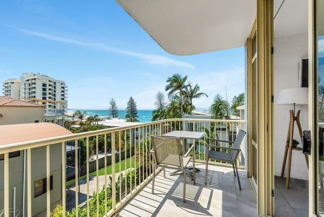 2 Bedroom Apartment with Ocean View