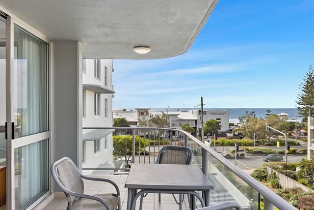 Beachside Apartment