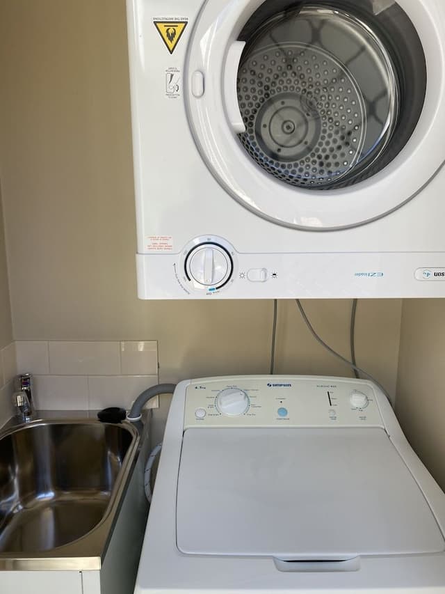 One Bedroom Self Contained Unit with Spa