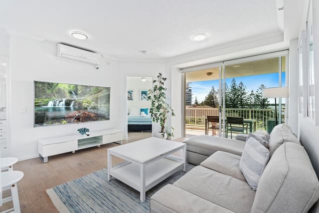 1 Bedroom Deluxe Apartment