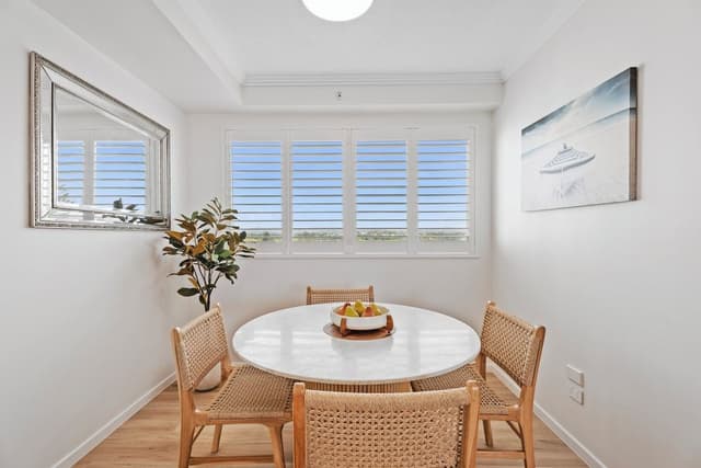 1 Bedroom Deluxe Apartment