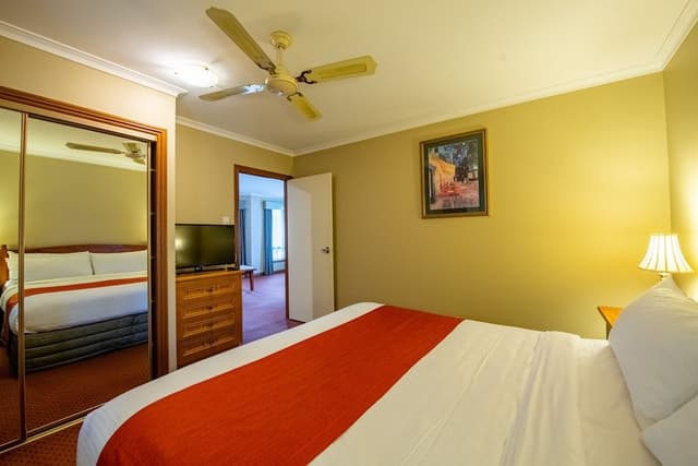 Executive King Room