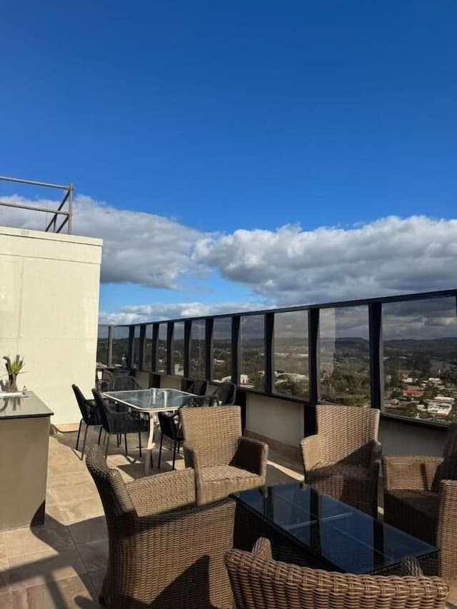 Three Bedroom Apartment - Absolute Beach Front