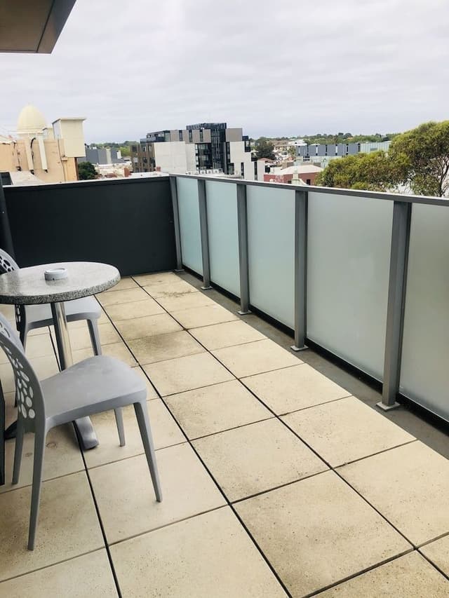 Business Studio, 1 Queen Bed, City View