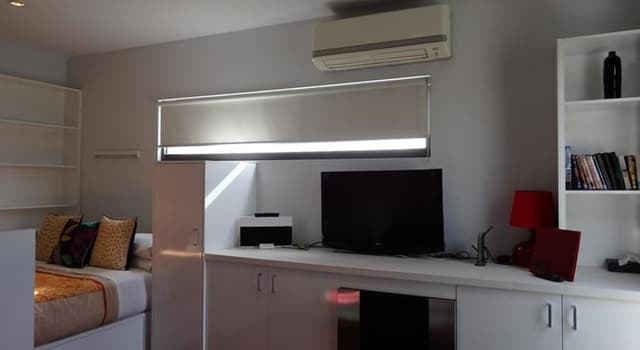 Business Studio, 1 Queen Bed, City View