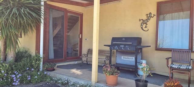 Ocean Reef Cottage