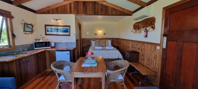 Bay Reef Cottage