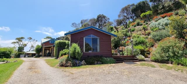 Bay Reef Cottage