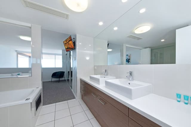 Superior Apartment, 3 Bedrooms, Ocean View