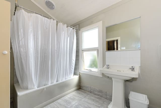 Executive Suite, 1 Bedroom, Non Smoking, Bathtub (Executive Ensuite)