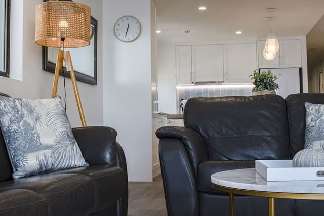 Superior 3 Bedroom Beachfront Apartment