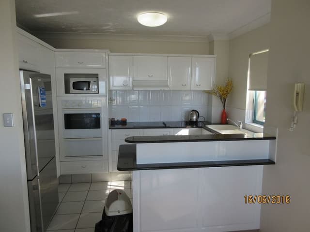 Apartment, 3 Bedrooms, Beachfront (305)