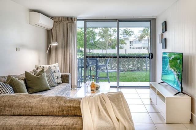 1 Bedroom Riverfront Apartment - Ground Floor