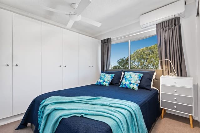 Apartment, 3 Bedrooms, Hot Tub, River View