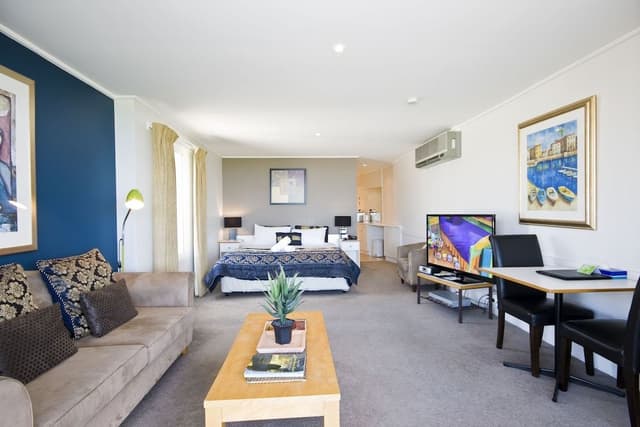 Deluxe King Room - Ocean View