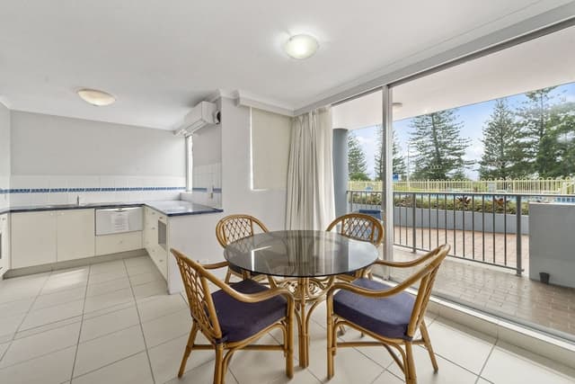 Apartment, 1 Bedroom, Pool View