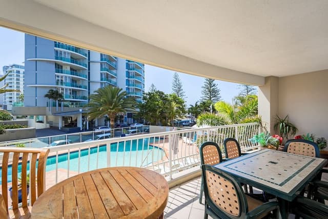 2 Bedroom Pool-Side SAVER