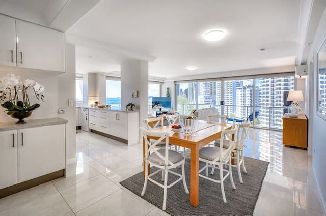 Superior Two Bedroom Ocean View Apartment